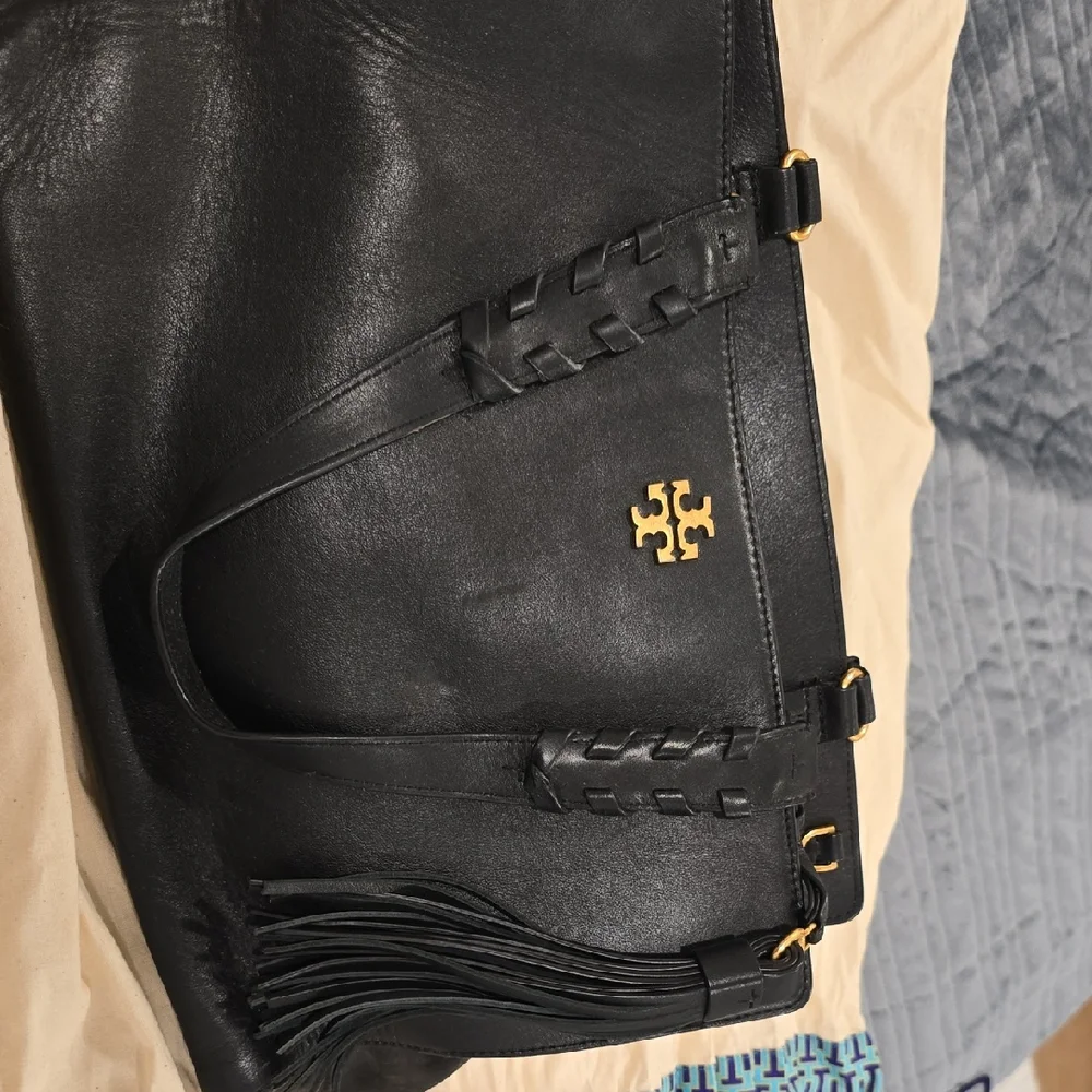 Tory Burch Black Leather Bag with Gold Logo (Dust Bag Included)